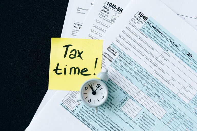 5 Benefits of Filing Your Taxes Early Straight From a Tax Consultant